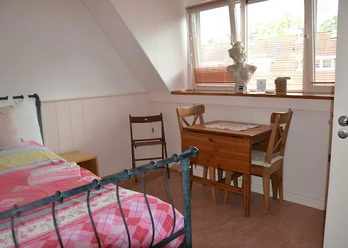 B&B Macbed Checkin-Time 1700-1800 Or Request Before You Book